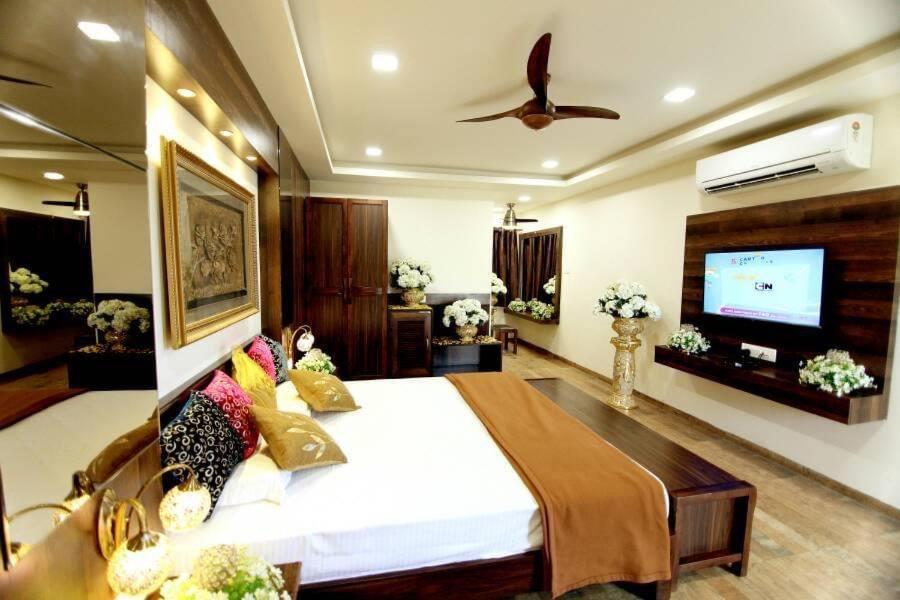 Lamba Celebrations Hotell Nagpur Eksteriør bilde