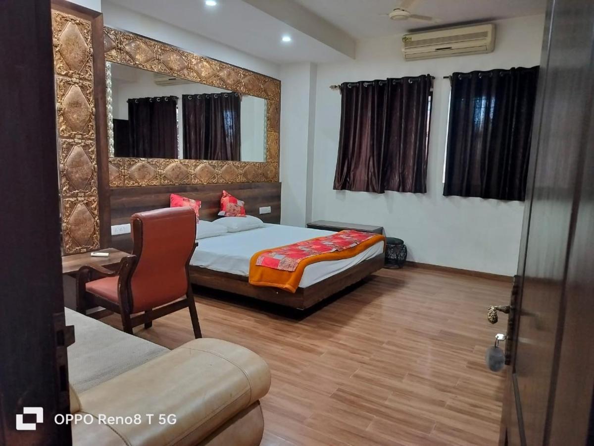Lamba Celebrations Hotell Nagpur Eksteriør bilde